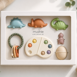 Darčekový set hračiek Mushie Dino Dreams – jemné objavovanie pre bábätko